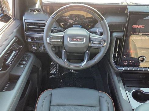 New 2026 GMC Yukon XL AT4 AWD/4WD image 12