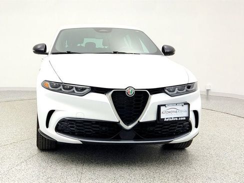 Used 2024 Alfa Romeo Tonale Ti image 2