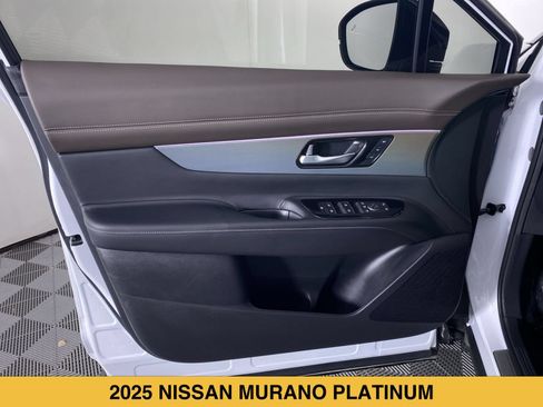 Used 2025 Nissan Murano Platinum w/ Cargo Package AWD/4WD image 13