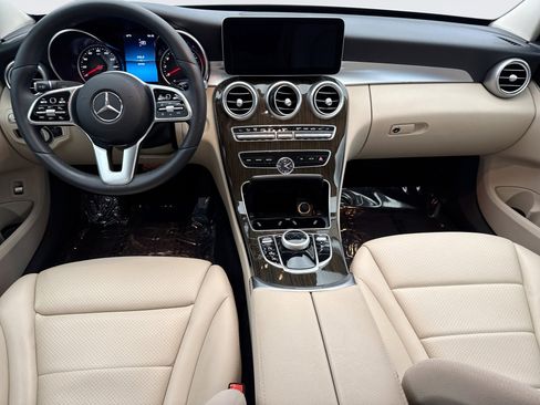Used 2019 Mercedes-Benz C 300 4MATIC Sedan image 14