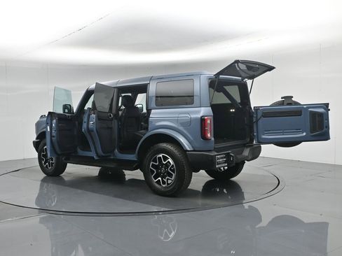 Certified 2025 Ford Bronco Outer Banks image 39