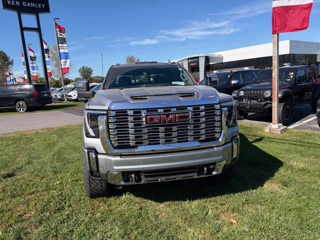 Used 2025 GMC Sierra 2500 Denali w/ Denali Reserve Package AWD/4WD image 15
