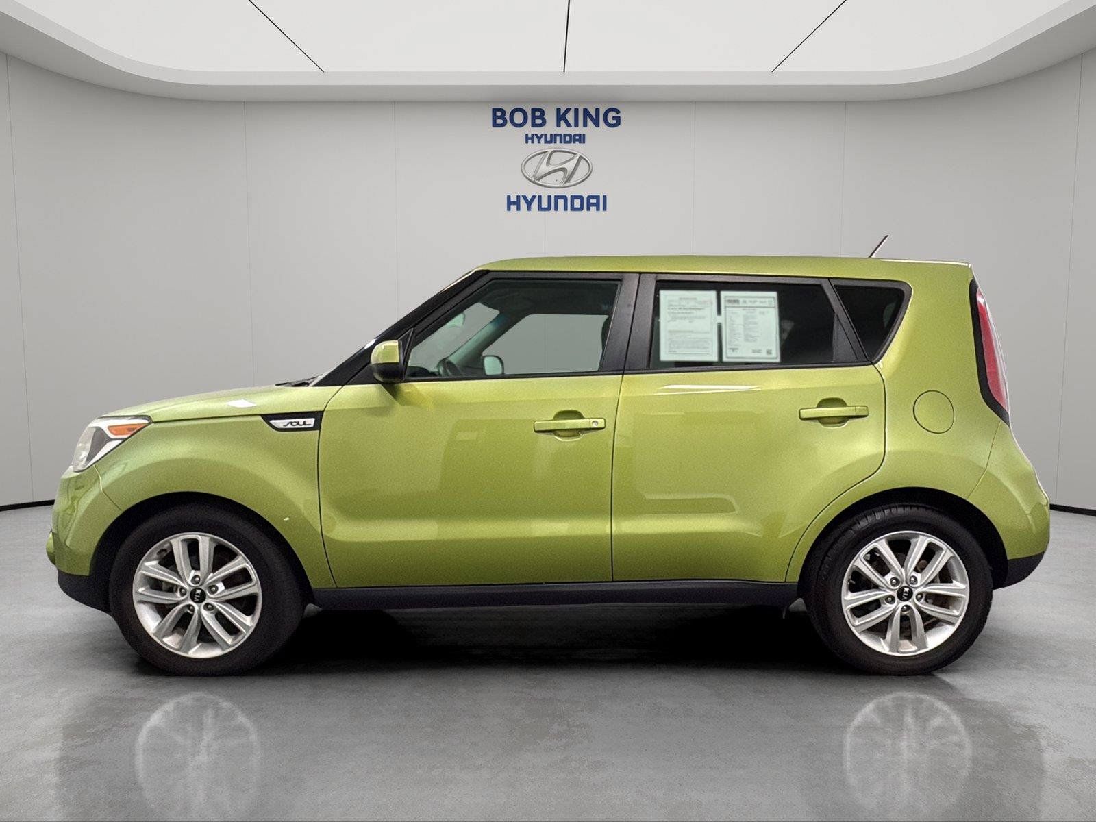 Used 2019 Kia Soul + FWD image 2