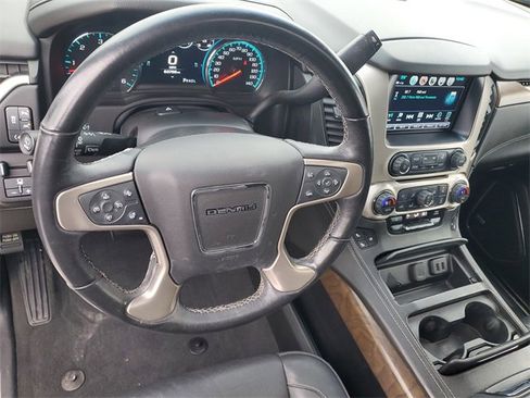 Certified 2019 GMC Yukon Denali w/ Open Road Package image 15