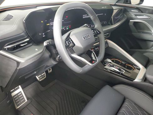 Used 2025 Audi SQ5 Prestige AWD/4WD image 22