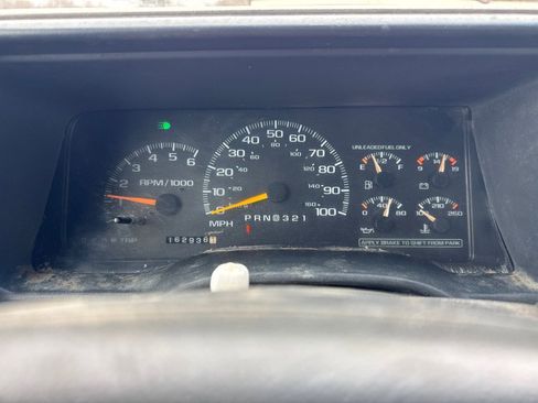 Used 1999 Chevrolet Silverado 3500 C3500-HD w/ Comfort & Convenience Pkg image 14