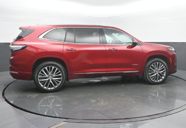 Used 2026 Buick Enclave Avenir w/ Super Cruise Package AWD/4WD image 6