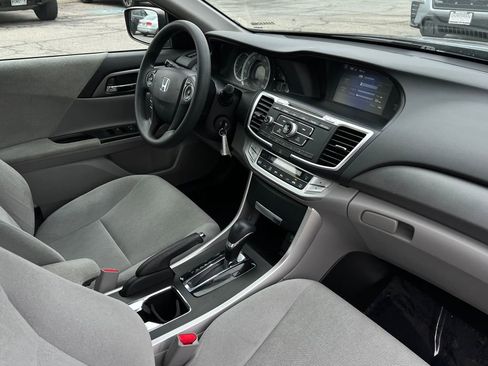 Used 2013 Honda Accord LX image 11