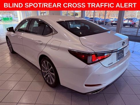 Used 2019 Lexus ES 350 F Sport image 5