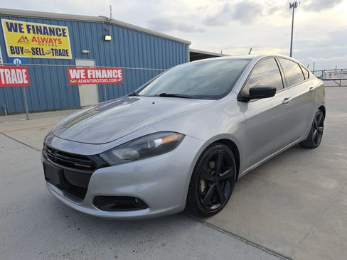 Used 2015 Dodge Dart SXT image 3