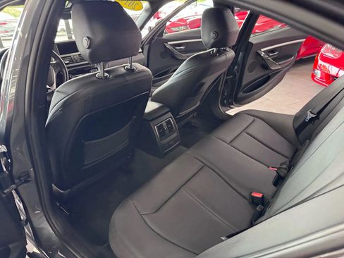 Used 2017 BMW 330i xDrive Sedan image 18