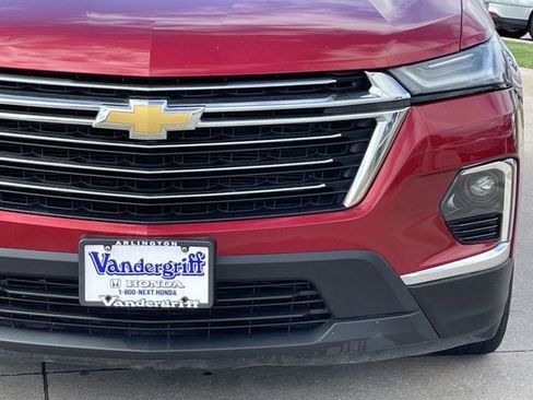 Used 2023 Chevrolet Traverse LT AWD/4WD image 9