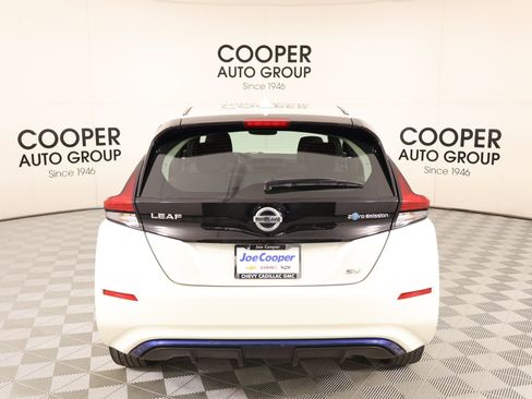 Used 2019 Nissan Leaf SV w/ SV Technology Package FWD image 21