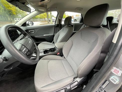 Used 2025 Kia K4 FWD image 22