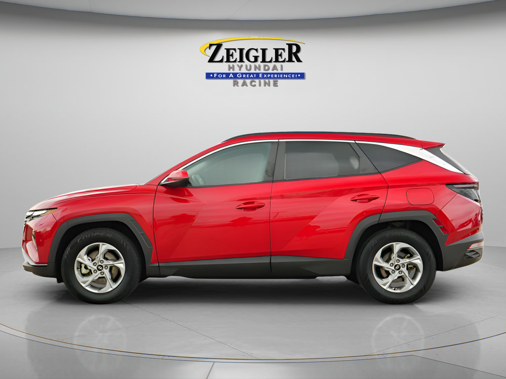 Used 2023 Hyundai Tucson SEL FWD image 4