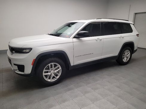 Used 2023 Jeep Grand Cherokee L Laredo w/ Luxury Tech Group I AWD/4WD image 2