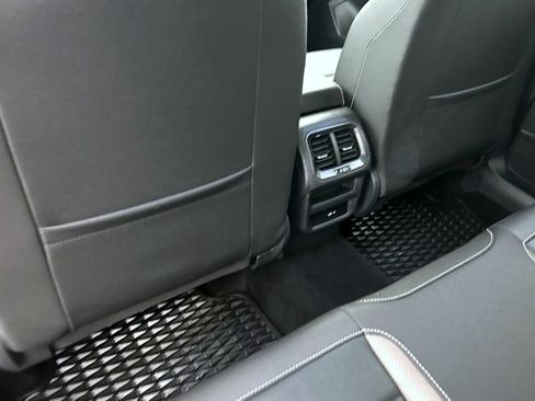 Used 2024 Volkswagen Taos SEL AWD/4WD image 21