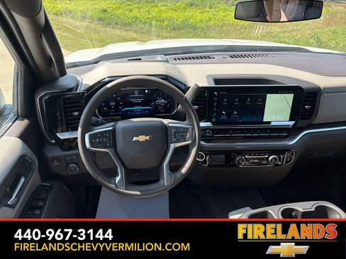 New 2026 Chevrolet Silverado 1500 LT image 44