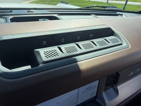 Certified 2023 Ford Bronco Outer Banks w/ Sasquatch Package AWD/4WD image 26
