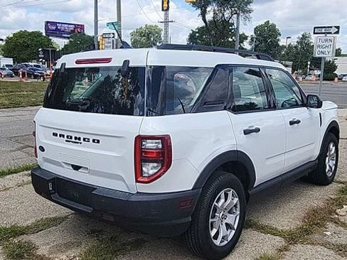 Used 2021 Ford Bronco Sport AWD/4WD image 16