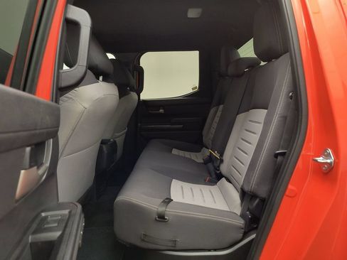 Used 2024 Toyota Tacoma TRD Sport AWD/4WD image 12
