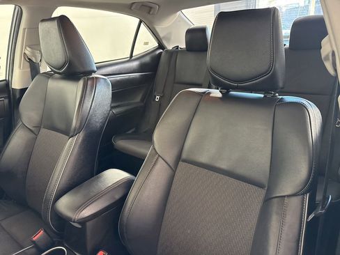 Used 2016 Toyota Corolla L image 12