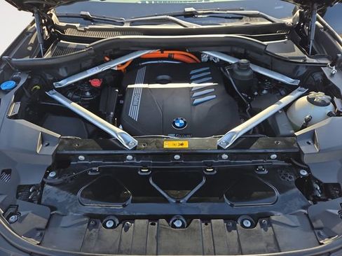 Used 2023 BMW X5 xDrive45e image 36