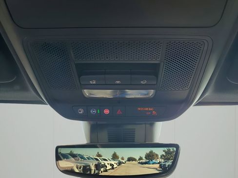 New 2026 GMC Terrain AT4 w/ Convenience Package III image 40