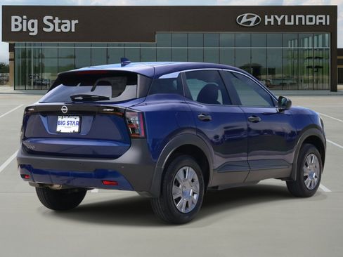 Used 2025 Nissan Kicks S FWD image 4