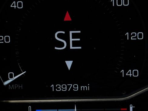 Used 2023 GMC Sierra 1500 AT4 w/ AT4 Preferred Package image 15