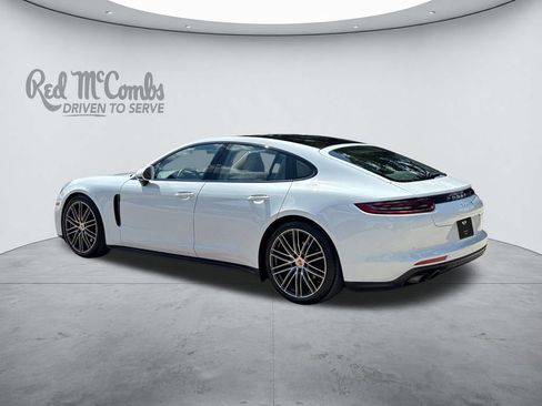 Used 2018 Porsche Panamera 4S AWD/4WD image 3