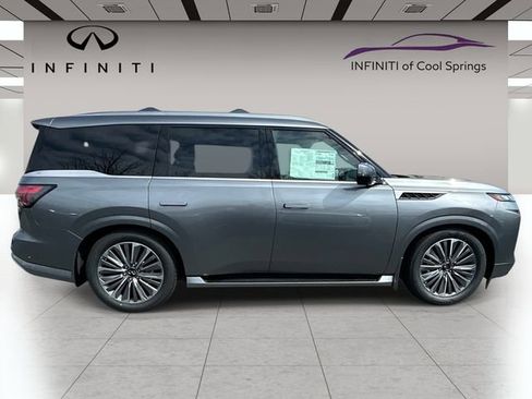 New 2026 INFINITI QX80 Luxe RWD image 8