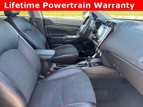 Used 2024 Mitsubishi Outlander Sport SE image 24