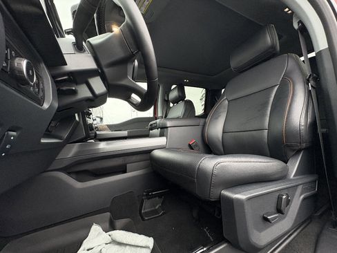 New 2026 Ford F250 Lariat w/ Lariat Ultimate Package image 17