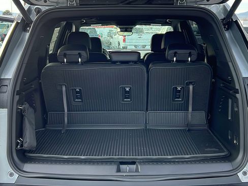 New 2026 Chevrolet Traverse Z71 image 11