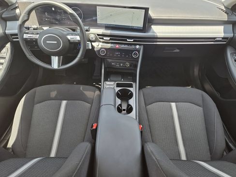 Used 2024 Hyundai Sonata SEL w/ Convenience Package FWD image 5