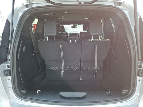 New 2026 Chrysler Pacifica Select image 10