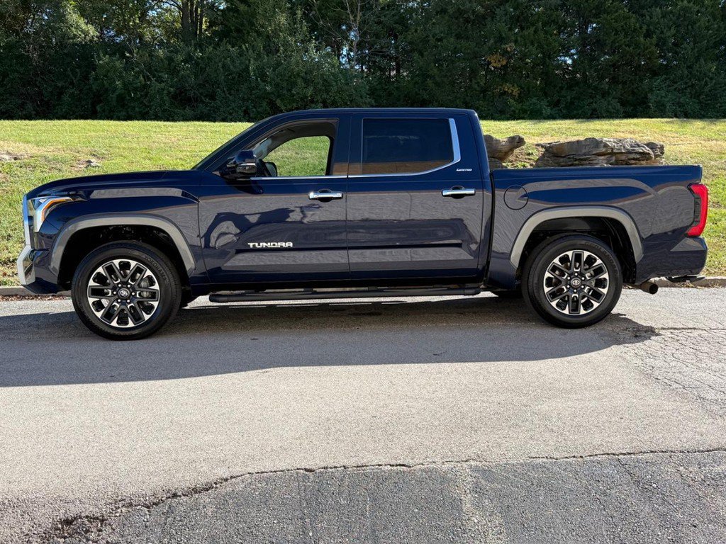 Used 2023 Toyota Tundra Limited AWD/4WD image 2