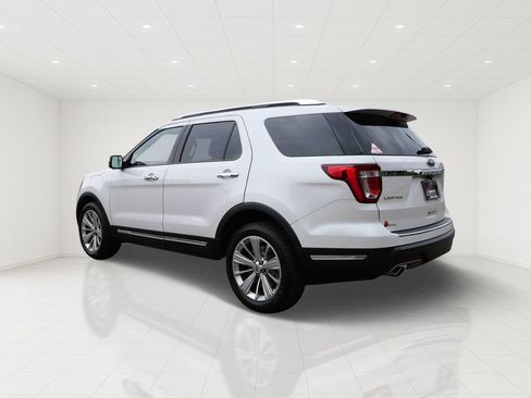 Certified 2019 Ford Explorer Limited w/ Class III Trailer Tow Package AWD/4WD image 4