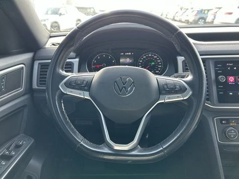 Used 2020 Volkswagen Atlas Cross Sport SE w/ Panoramic Sunroof Package AWD/4WD image 10
