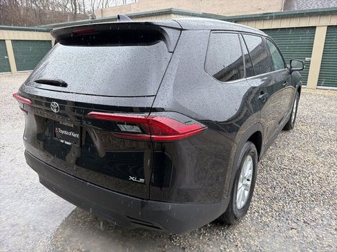 Used 2025 Toyota Grand Highlander AWD image 7