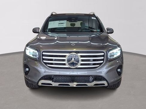 Used 2026 Mercedes-Benz GLB 250 4MATIC image 2