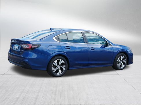 Used 2022 Subaru Legacy Premium AWD/4WD image 7