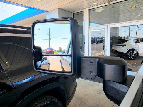 Used 2025 Chevrolet Silverado 2500 LTZ w/ Trail Boss Package AWD/4WD image 30