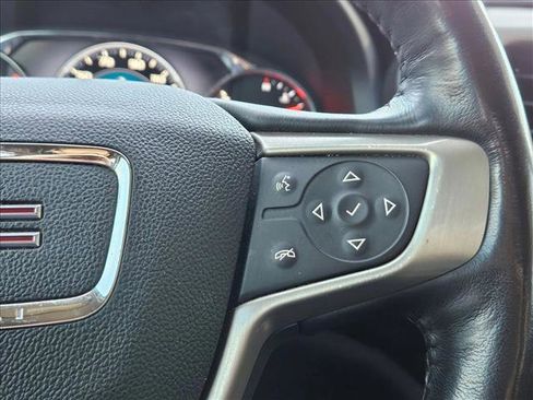 Used 2018 GMC Acadia Denali w/ Technology Package AWD/4WD image 24