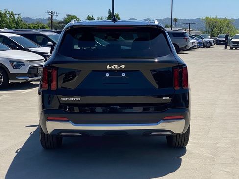 New 2026 Kia Sorento EX AWD/4WD image 5