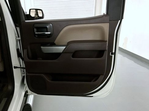 Used 2015 Chevrolet Silverado 1500 LTZ Z71 w/ LTZ Plus Package image 17