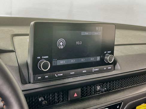 Used 2025 Honda CR-V Sport image 14