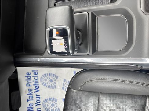 Used 2024 Chevrolet Silverado 1500 LTZ image 29