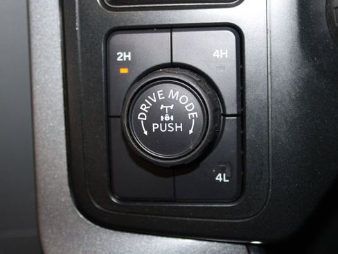 Used 2023 Ford F150 XLT w/ XTR Package image 40